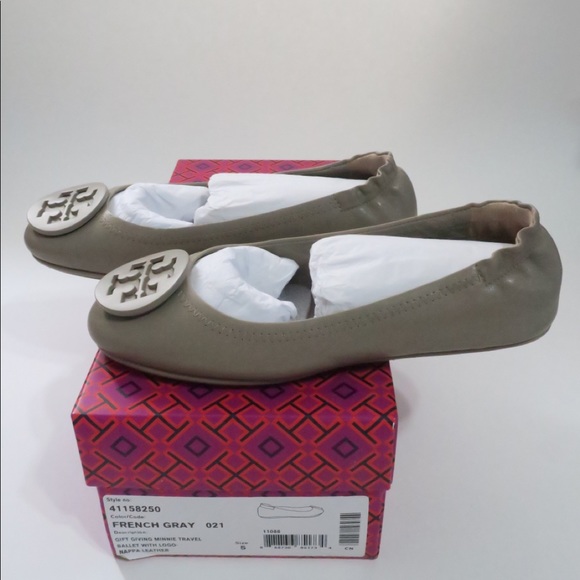 Tory Burch Minnie Travel Logo Ballet Flat - Picture 4 of 8
